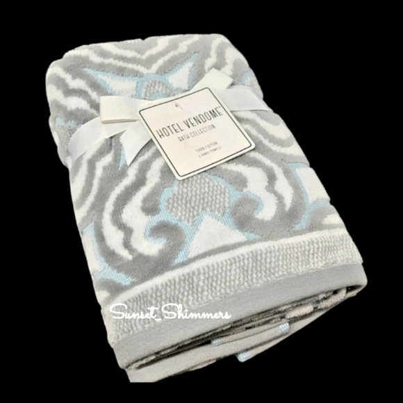 Set Of 2 HOTEL VENDOME Damask Luxury Medallion Velour Hand Towels Gray Blue - Picture 1 of 3